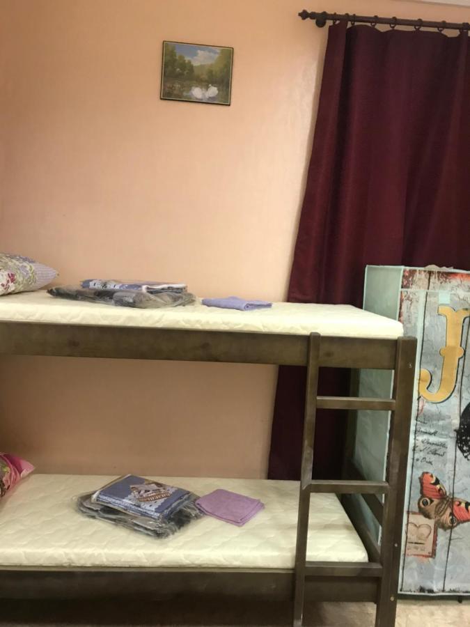 Ararat-Demeevskaya Hostel Kiev Extérieur photo