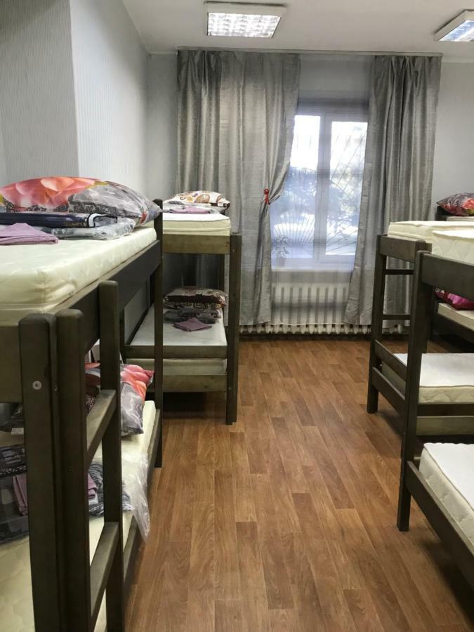 Ararat-Demeevskaya Hostel Kiev Extérieur photo