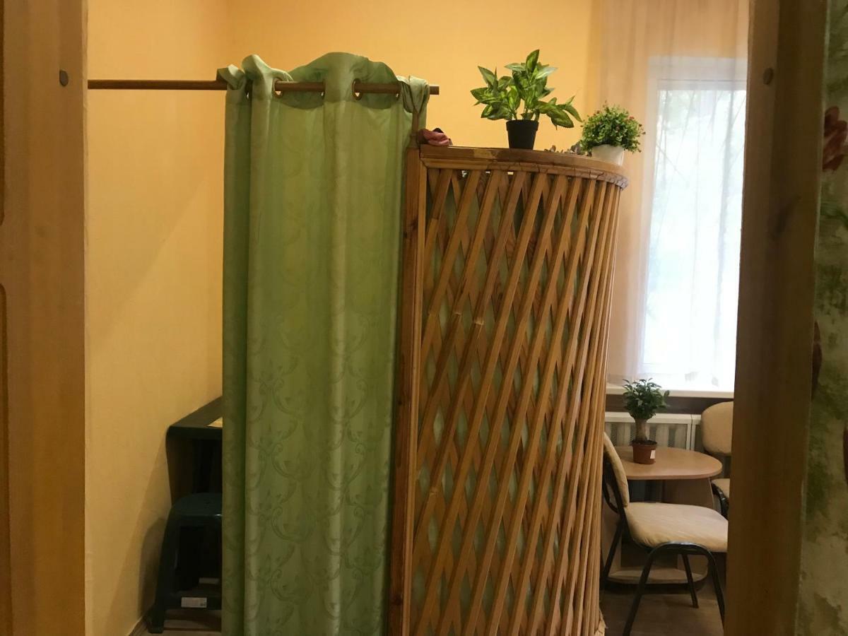 Ararat-Demeevskaya Hostel Kiev Extérieur photo