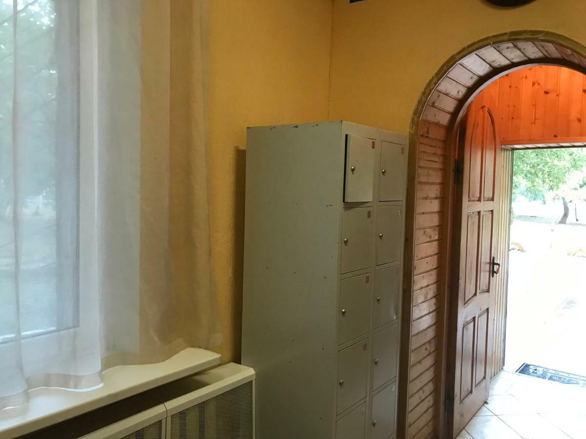 Ararat-Demeevskaya Hostel Kiev Extérieur photo